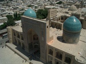 la madrasa di Miri Arab